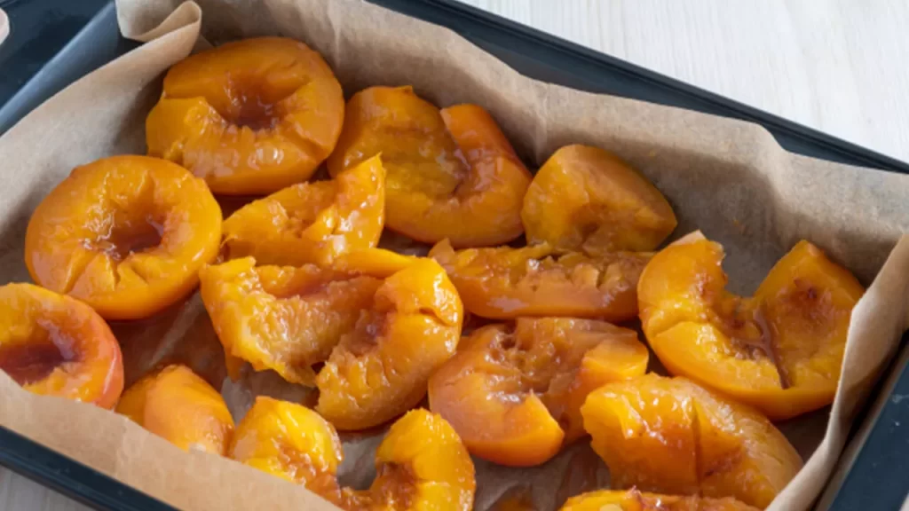 prepare baked peaches